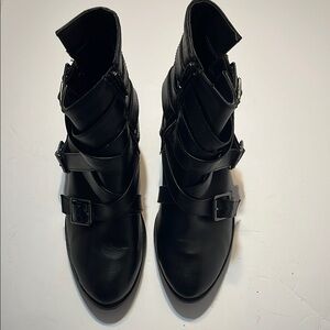 Sleek Black Combat Boots for Women